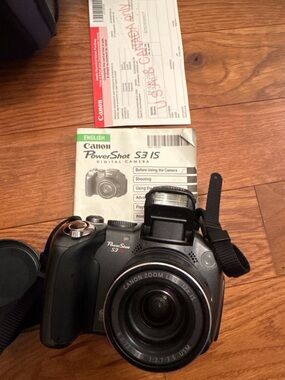 Canon PowerShot S3 IS Camera in Black